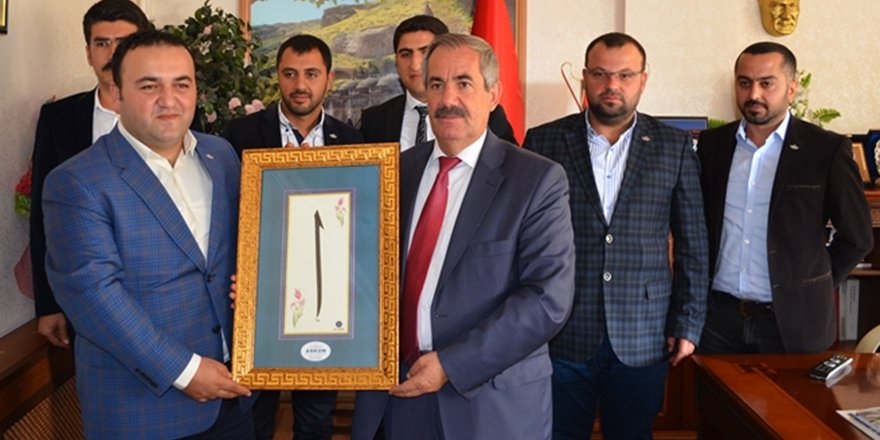 İşadamlarından Başkan Necati Gürsoy’a Ziyaret