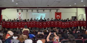 Adilcevaz'da 24 Kasım Öğretmenler Günü Kutlandı