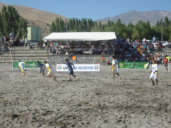 2010 TFF Garanti Plaj Futbolu Adilcevaz Etabı 22