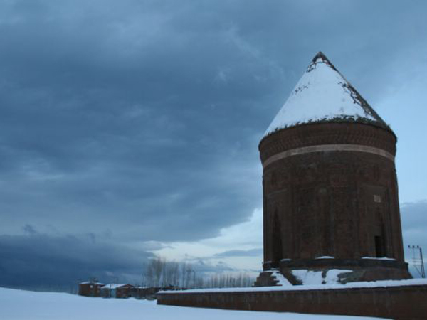 Bitlis Tarihi Eserler 19
