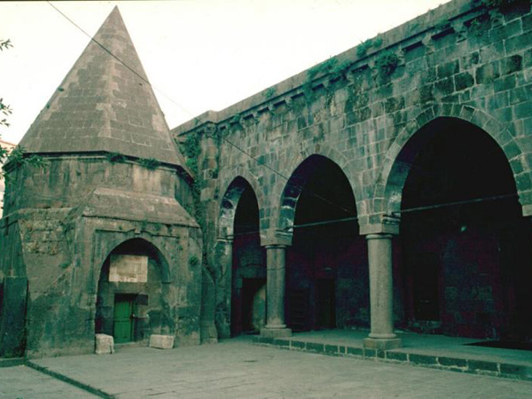 Bitlis Tarihi Eserler 2