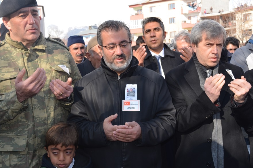 Adilcevaz Şehidini Son Yolculuğuna Uğurladı 15