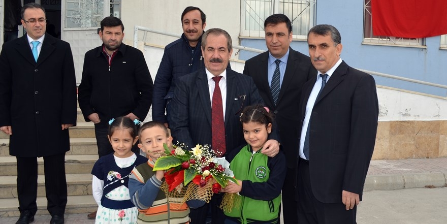 Adilcevaz’da öğrencilerin karne sevinci 1