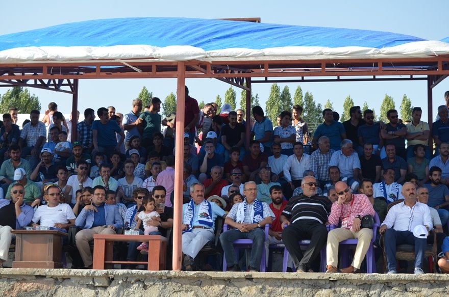 Süphan Dağı Kültür ve Spor Şenlikleri Muhteşem Finalle Sona erdi 3