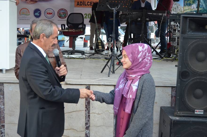 Adilcevaz’da Ceviz Festivali Düzenlendi 21