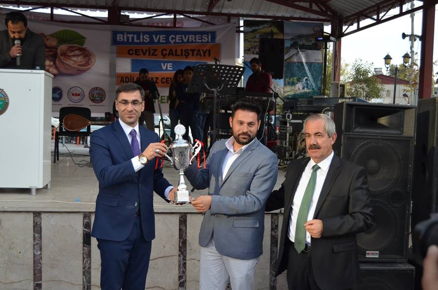 Adilcevaz’da Ceviz Festivali Düzenlendi 26