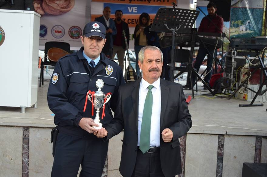 Adilcevaz’da Ceviz Festivali Düzenlendi 28
