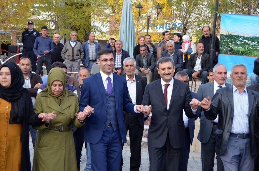 Adilcevaz’da Ceviz Festivali Düzenlendi 38