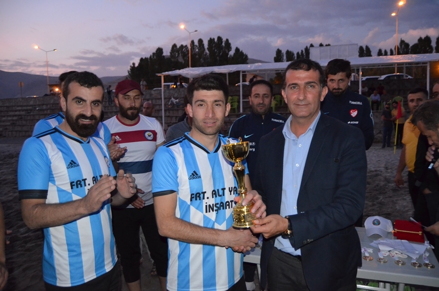 Plaj Futbolu Şampiyonu Adilcevaz Belediye Spor Oldu 23