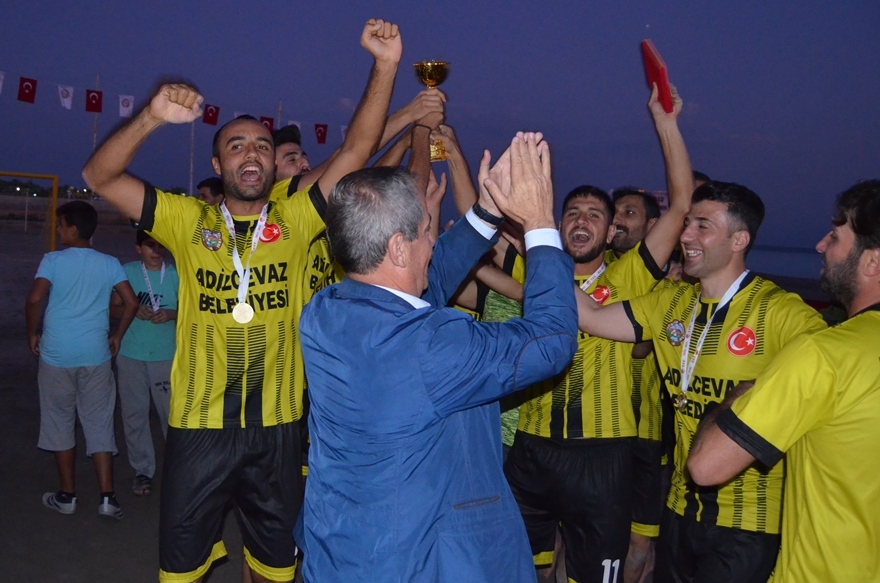Plaj Futbolu Şampiyonu Adilcevaz Belediye Spor Oldu 27