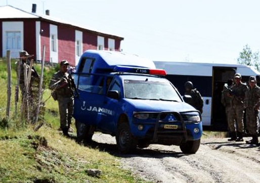 Ahlatta Arazi Kavgası 1 Kişi Hayatını Kaybetti
