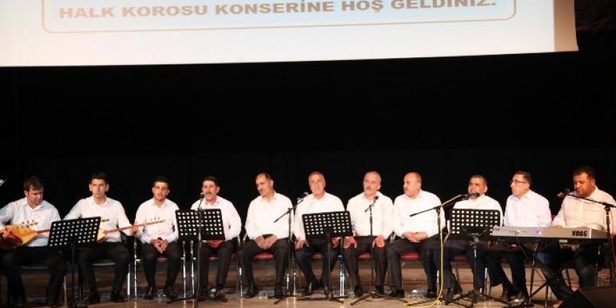 Ahlat Korosundan Muhteşem Konser