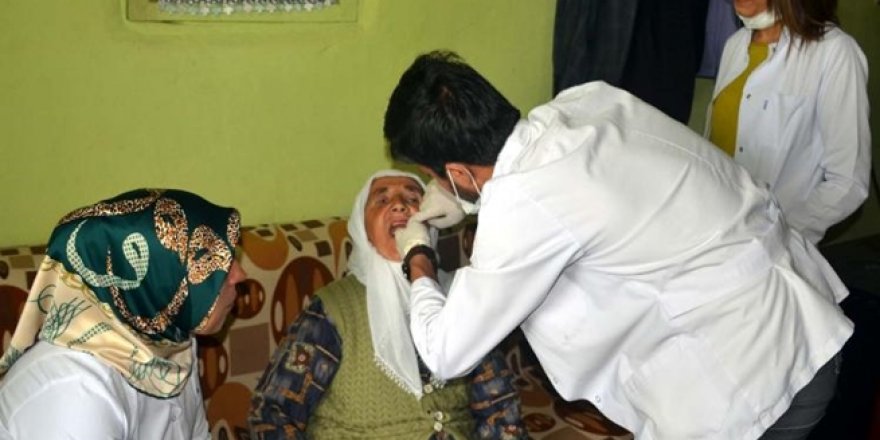 Köylerde Diş Taraması Yapıldı