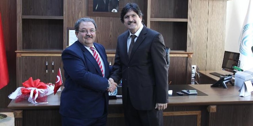 BEÜ Rektörü Yardım Görevi Devraldı