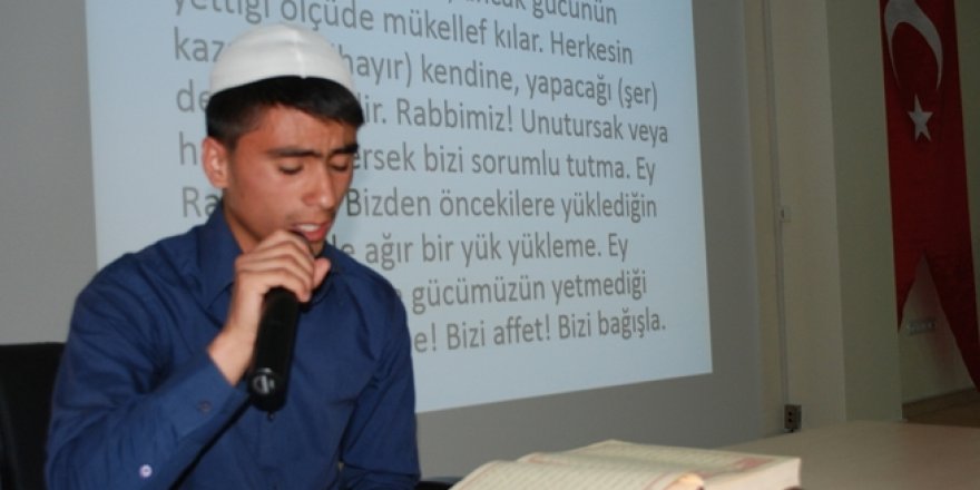 Anadolu İmam Hatip Lisesinden Kutlu Doğum Programı