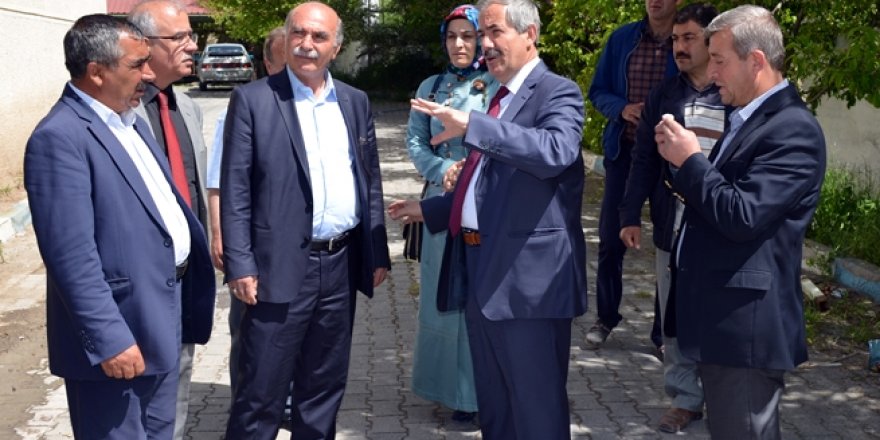 Başkan Necati Gürsoy ve Meclis Üyeleri Çalışmaları İnceledi