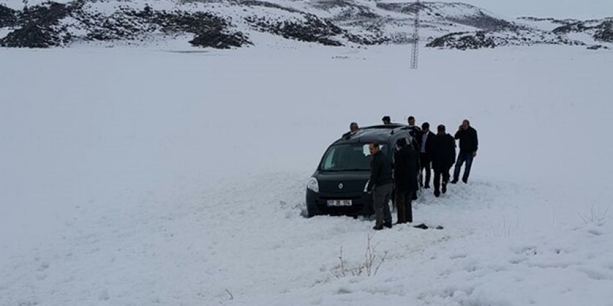 Adilcevaz’da Düğün Dönüşü Trafik Kazası; 5 Yaralı