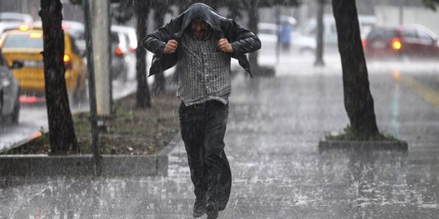 Bitlis’te Fırtına ve Yağış Uyarısı