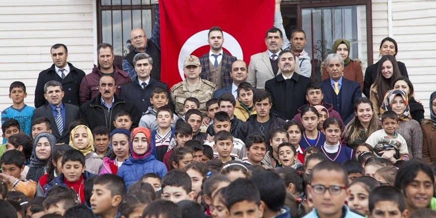 Öğrencilerden Afrin’e Destek Mektubu