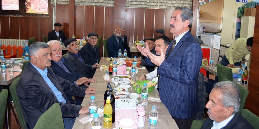 Başkan Necati Gürsoy Yaşlıları Unutmadı