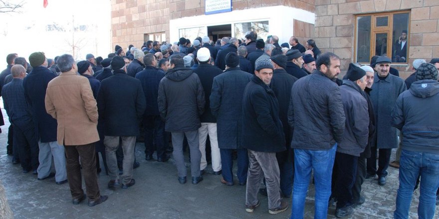 Şeyh Abdülkerim Çevik’in Taziyesinde Yoğunluk Devam Ediyor