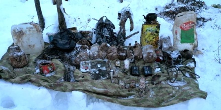 Bitlis'te Terör Örgütüne Ait 8 Sığınak ve 4 Depo Bulundu