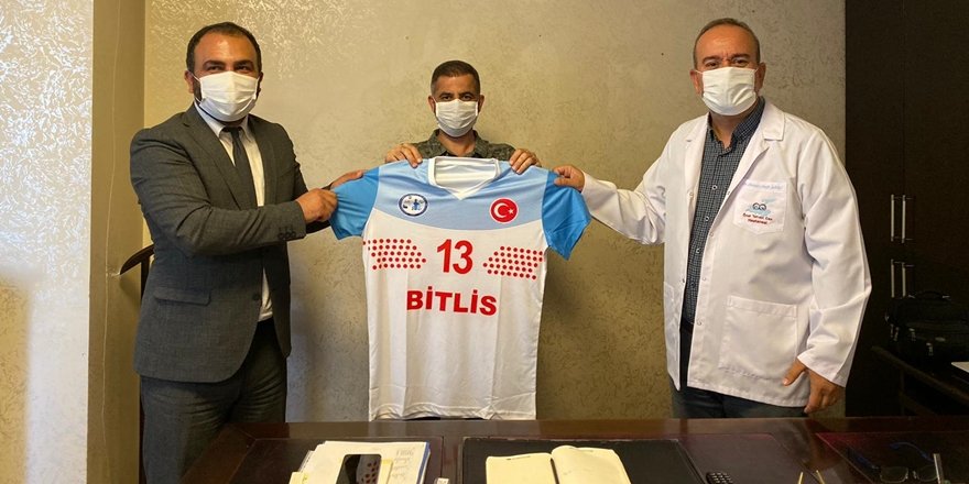 Tatvan Can Hastanesi GKY ve TÜRŞAD’a Sponsor Oldu