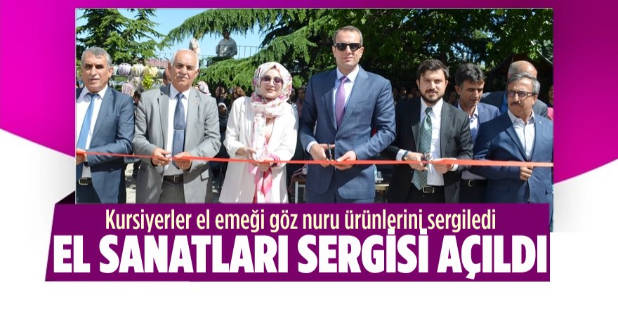 Adilcevaz'da El Sanatları Sergisi Açıldı