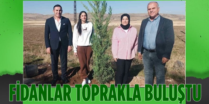 Üniversite Öğrencileri 500 Fidanı Toprakla Buluşturdu