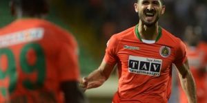 Emre Akbaba Süper Ligde Harikalar Yaratıyor