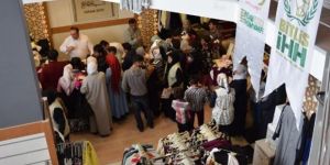 Adilcevaz ve Ahlat'taki Çocuklara Giyim Yardımı