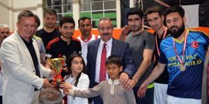 Turnuva Şampiyonu Halk Eğitim Merkezi Oldu