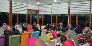 Ak Parti Kadın Kollarından Başkan Necati Gürsoy’a Ziyaret