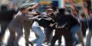 Tatvan’da Silahlı Kavga; 3 Yaralı