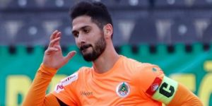 Emre Akbaba 5 Milyon Avroya Beşiktaş'ta