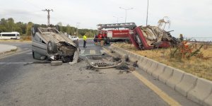 Adilcevaz'da İki Otomobil Çarpıştı; 1Ölü 4 Yaralı