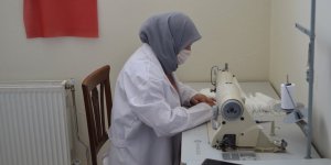 Adilcevazlı Kadınlardan Maske Üretimi