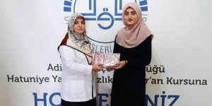 14 Yaşındaki Simanur, 7 Ayda Hafız Oldu