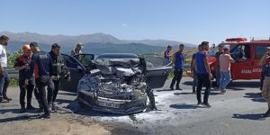 Adilcevaz Kaymakamı Özçelik, Kazada Yaralandı