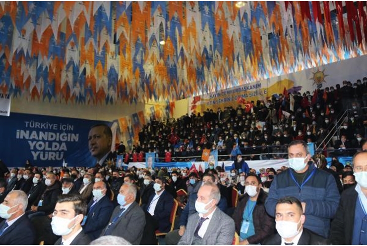 ak-parti-bitlis-7-nci-olagan-kongresi-yapildi-3-13873507_o.jpg