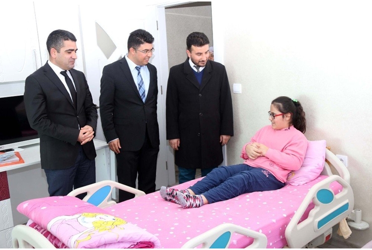 bitliste-yasayan-dogustan-bedensel-engeli-olan-11-yasindaki-meryem-003.jpg
