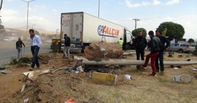 bitliste-zincirleme-trafik-kazasi-1-olu-6-yarali_b864598-670x330.jpg