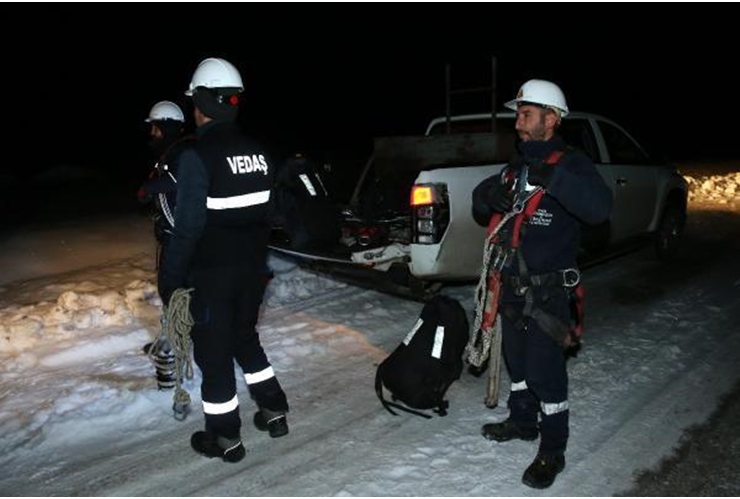 yilbasina-1-metre-kar-ve-eksi-17-derece-soguk-7-14638672-o.jpg